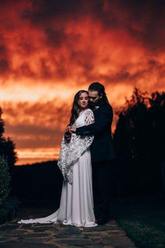 mobile - carousel-hero-element image-5